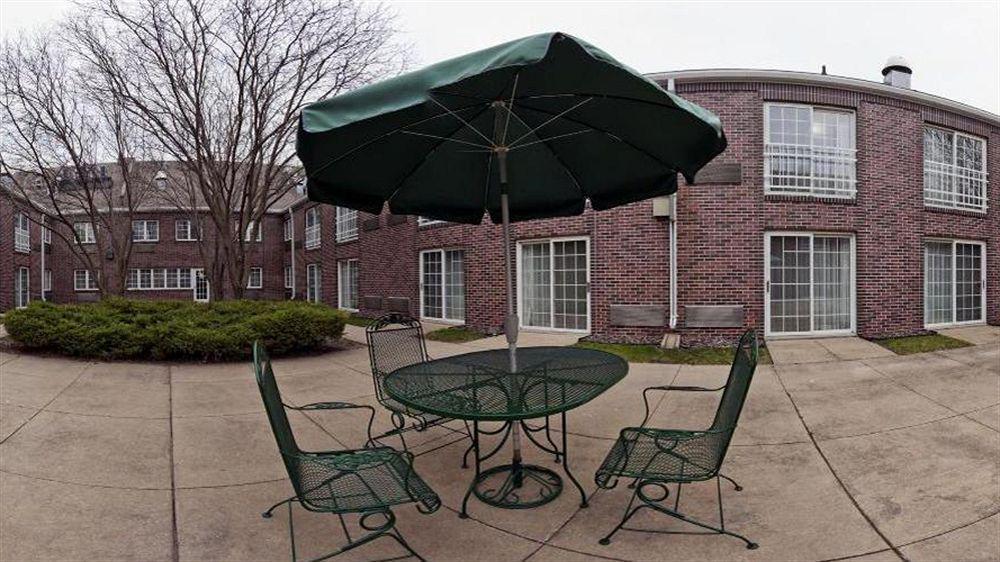 Holiday Inn Express Des Moines-At Drake University, An Ihg Hotel Exterior foto