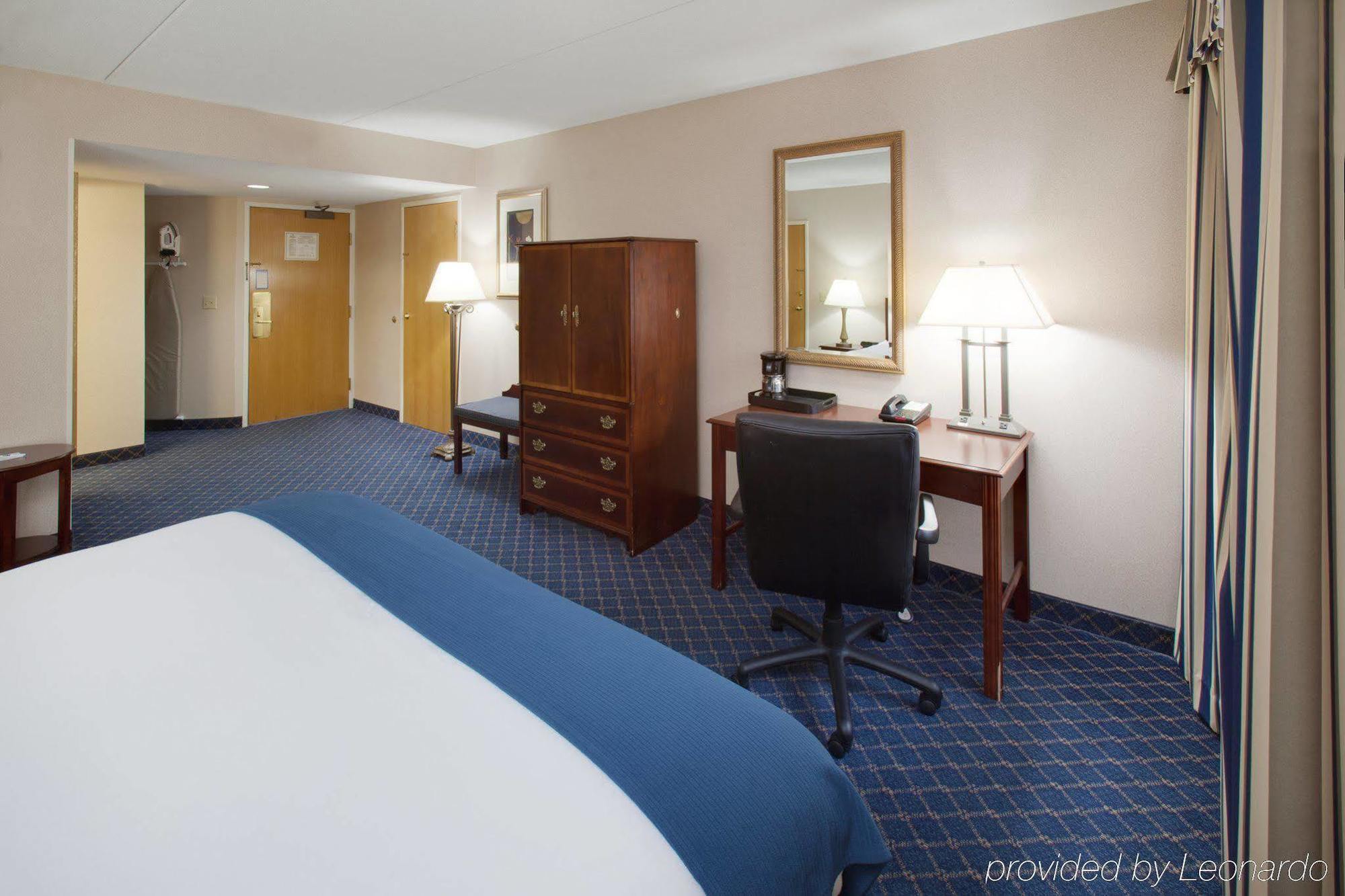 Holiday Inn Express Des Moines-At Drake University, An Ihg Hotel Cameră foto