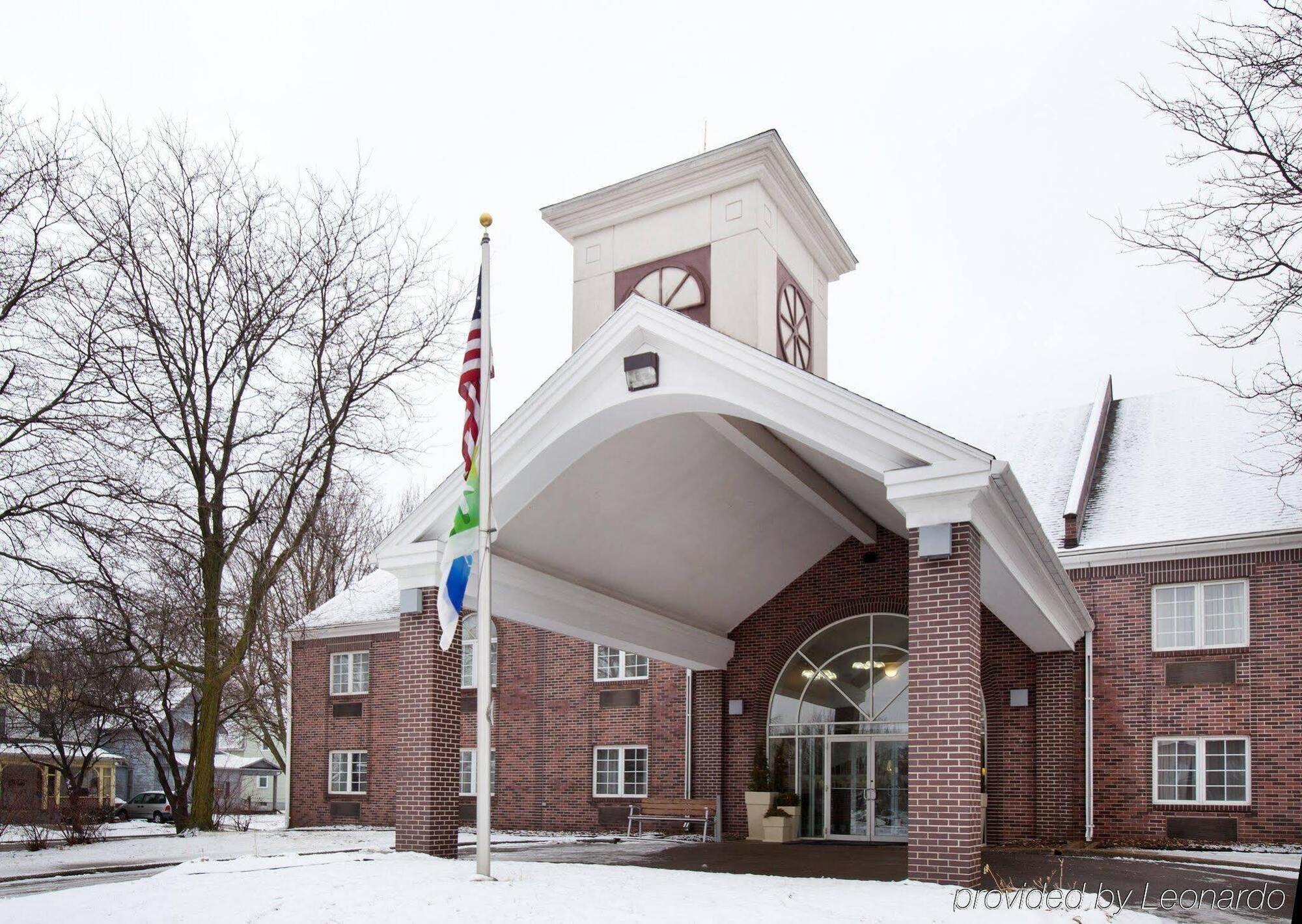 Holiday Inn Express Des Moines-At Drake University, An Ihg Hotel Exterior foto