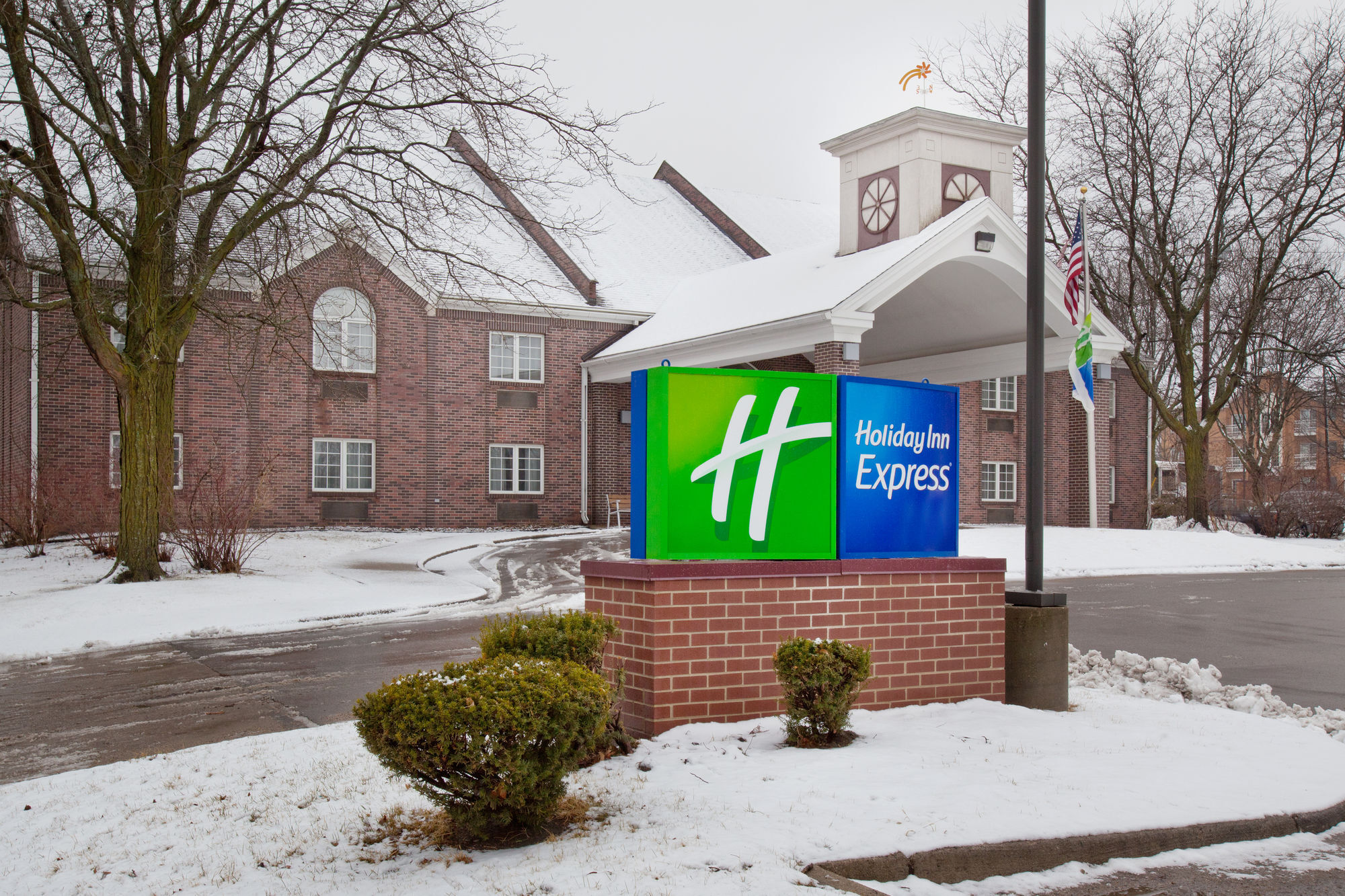 Holiday Inn Express Des Moines-At Drake University, An Ihg Hotel Exterior foto